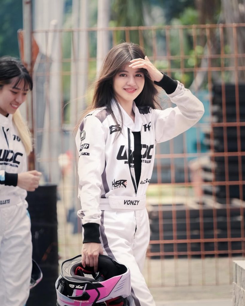 Vonzy Menjadi Salah Satu Brand Ambassador tercantik saat ini !